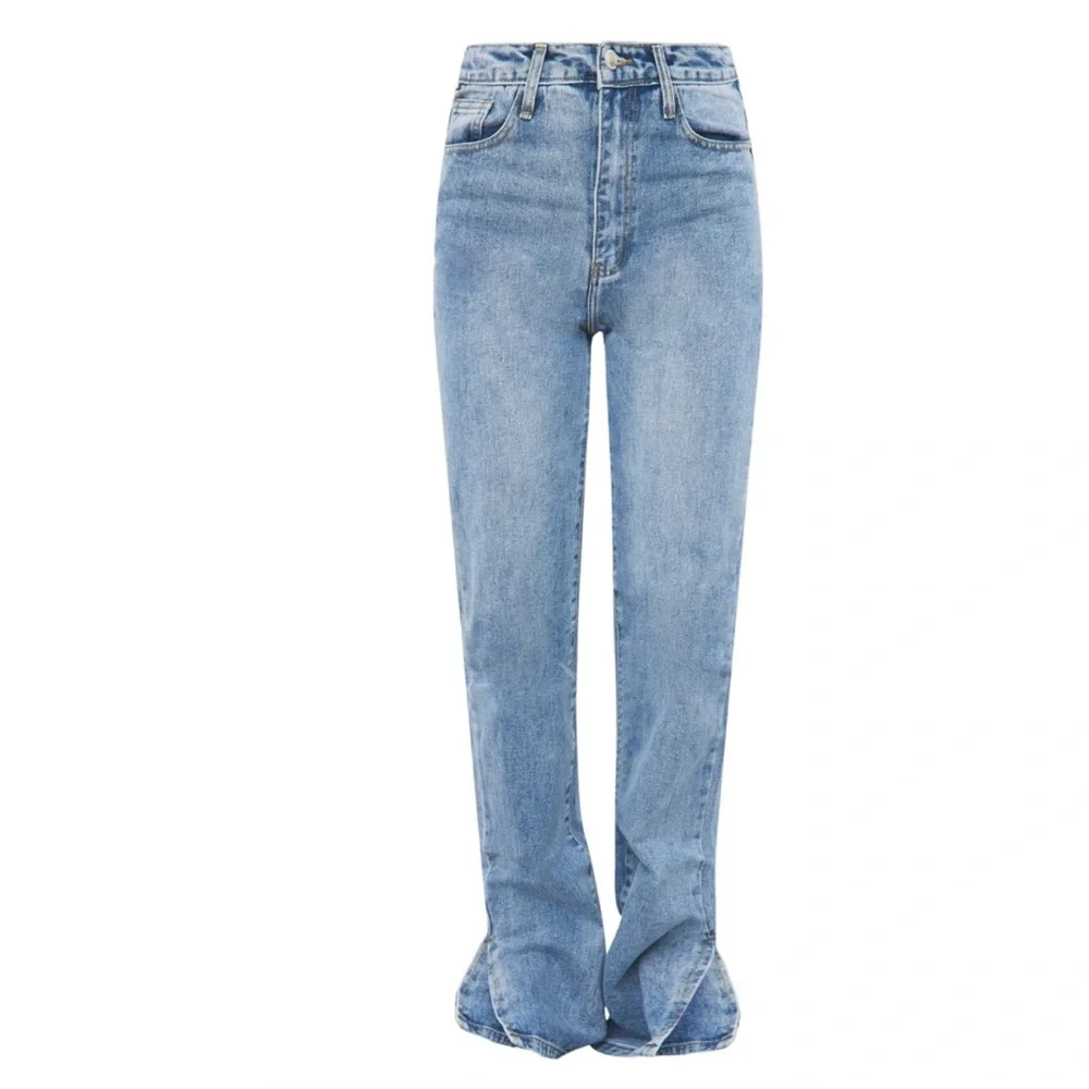 NEW WITH TAGS! Pretty Little Thing Light Blue Wash Long Leg Split Hem Jeans - Picture 16 of 16